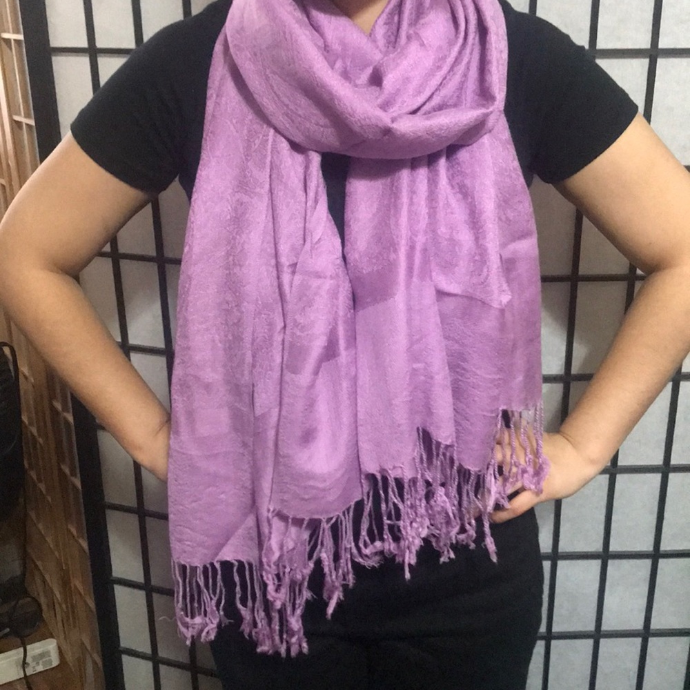 Pashmina Scarf - Picture 2 of 3